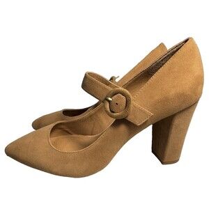 Tahari  Avery women size 10M tan suede leather  Mary Jane buckle heel pumps